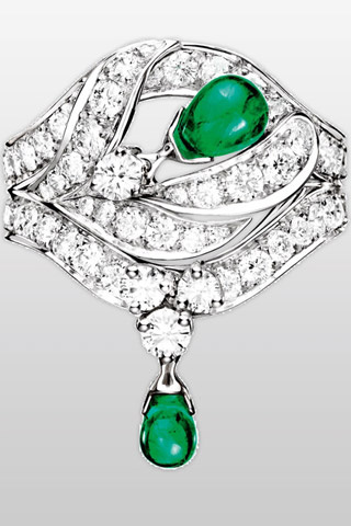 boucheron_lance_un_site_de_r__alit___augment__e_830_north_320x480
