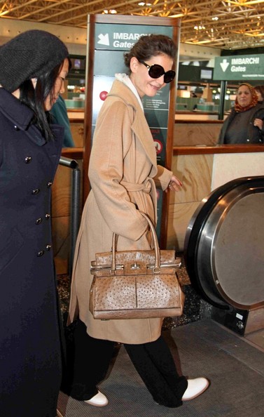 Katie+Holmes+Tote+Bags+Leather+Tote+b637JvvvxE2l