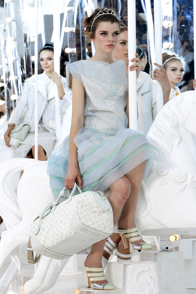 Louis Vuitton SS 2012