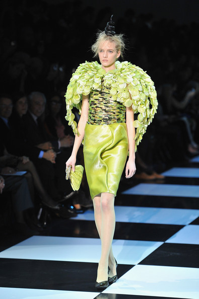 Giorgio Armani Prive SS 2012