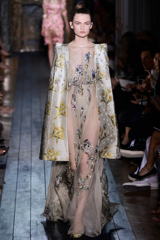 Valentino Couture 2012