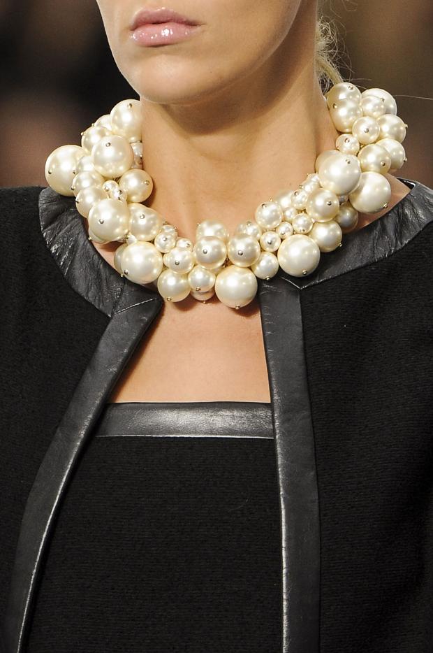 chanel-details-spring-summer-2013-pfw9