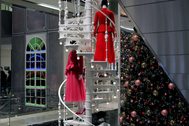 printemps-dior-pop-up-2012-