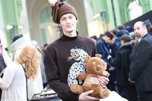 Backstage Fall Winter Men Louis Vuitton 2013-14