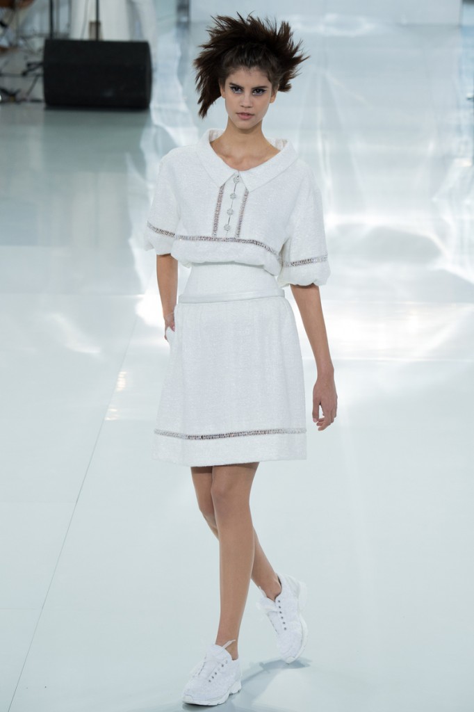 chanel-spring-2014-couture-24_104744515585