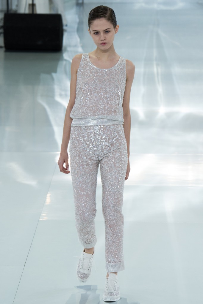 chanel-spring-2014-couture-31_104750374513
