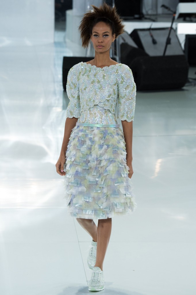 chanel-spring-2014-couture-53_104809232789