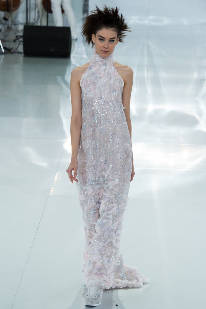 chanel-spring-2014-couture-60_104815804282