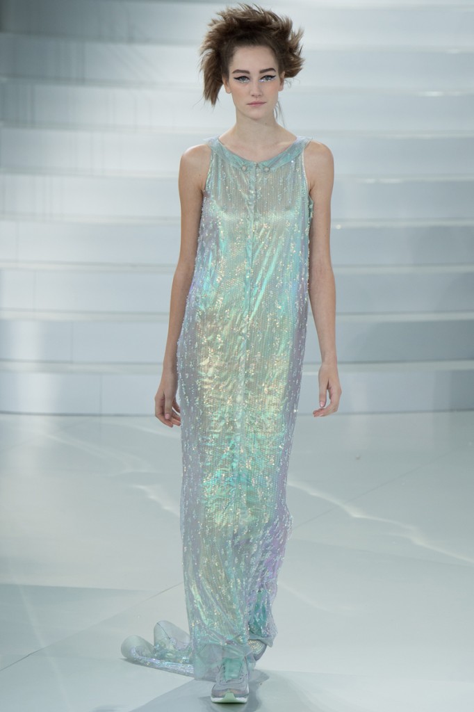 chanel-spring-2014-couture-61_104816969294