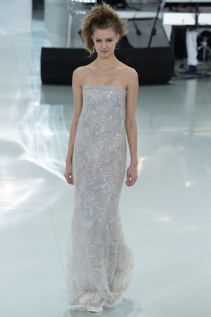 chanel-spring-2014-couture-62_104817384793