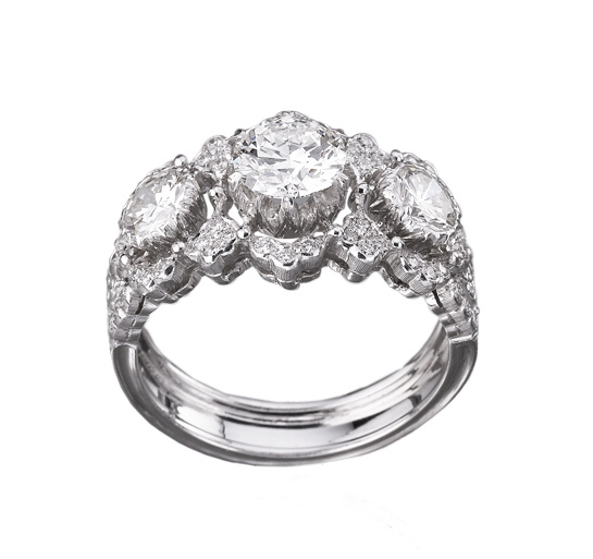 romanza__les_toutes_premi__res_bagues_de_fian__ailles_sign__es_buccellati_personnalisable_diamants_solitaires_385729550_north_545x.1