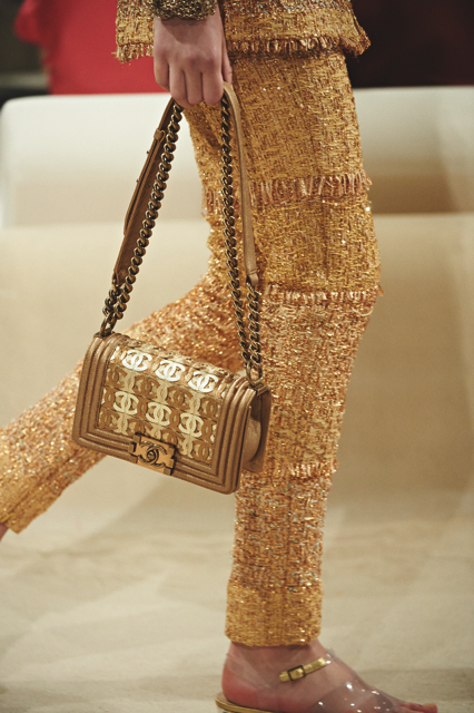 Chanel-Cruise-2015-Accessories-1-Bags-06