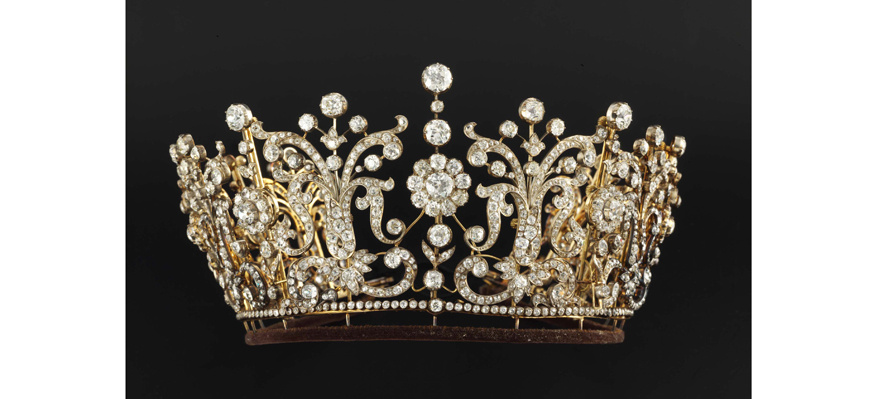 la_vente_des_bijoux_de_la_princesse_margaret_chez_christie_s__2006_596682278_north_883x.1
