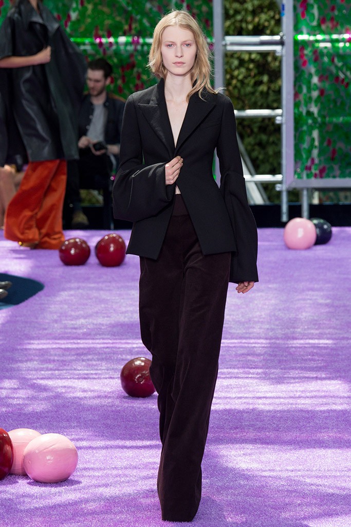 christian_dior_pasarela_908262394_683x