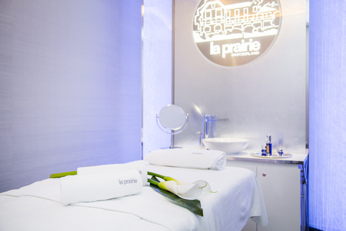 laprairie_boutique_101_jpg_9265_north_499x_white