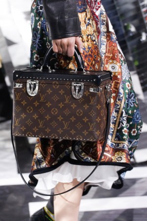 Louis-Vuitton-Monogram-Canvas-Trunk-Bag-Fall-2016-300x450