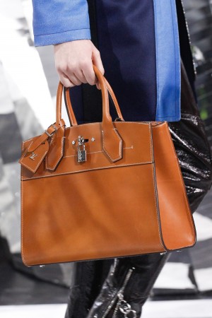 Louis-Vuitton-Tan-City-Steamer-Bag-Fall-2016-300x450